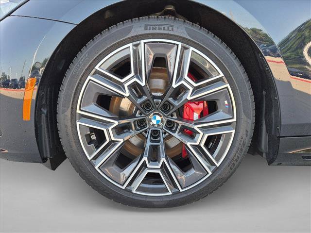 Used 2026 BMW i5 eDrive40 RWD image 15