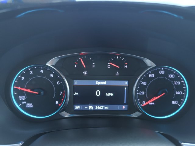 Used 2023 Chevrolet Traverse LT FWD image 16