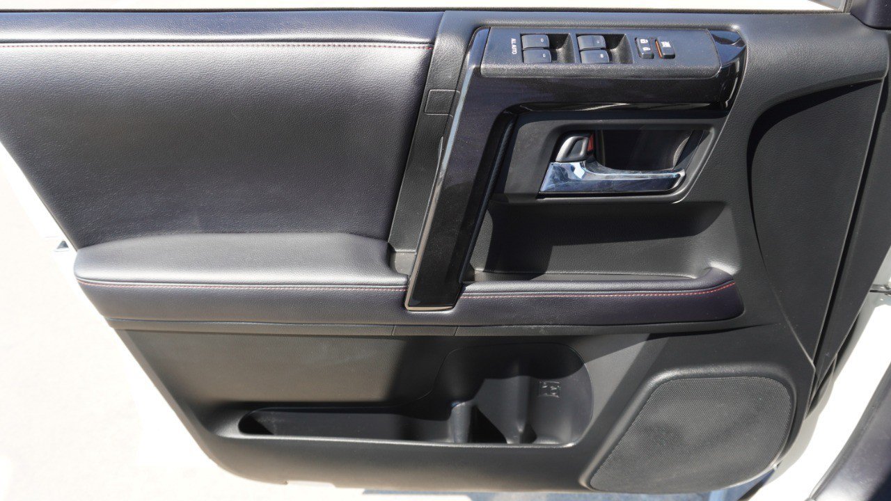 Used 2019 Toyota 4Runner TRD Off-Road AWD/4WD image 22