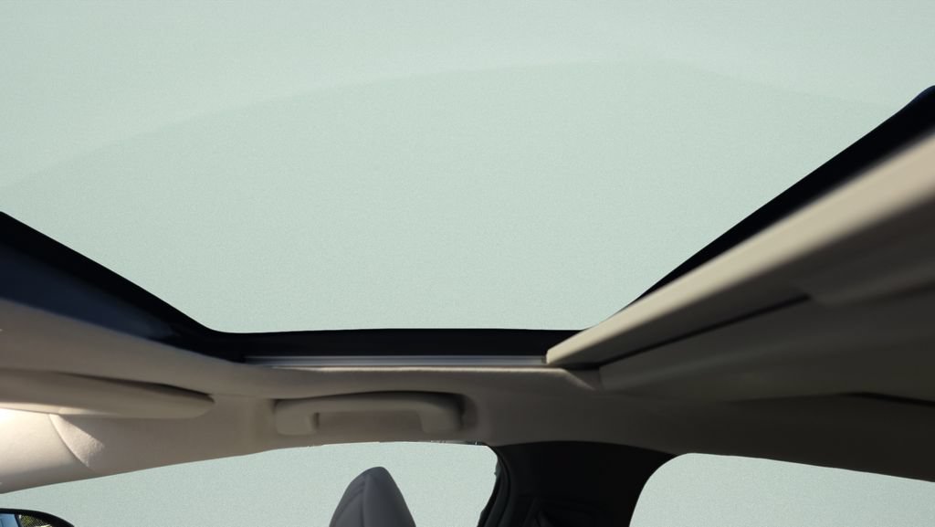 Used 2024 Toyota Prius XLE FWD image 20
