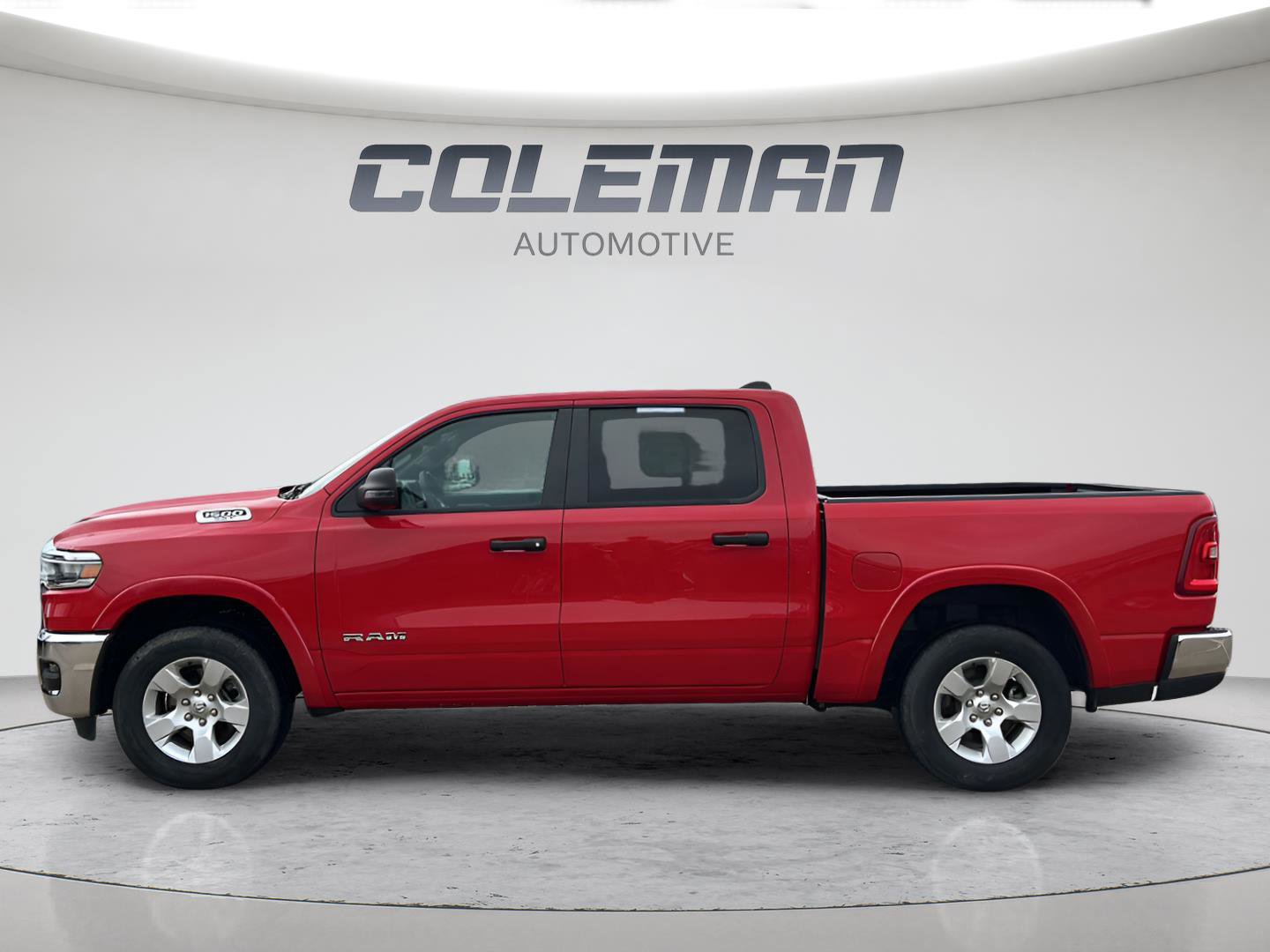 Used 2025 RAM 1500 Big Horn image 8