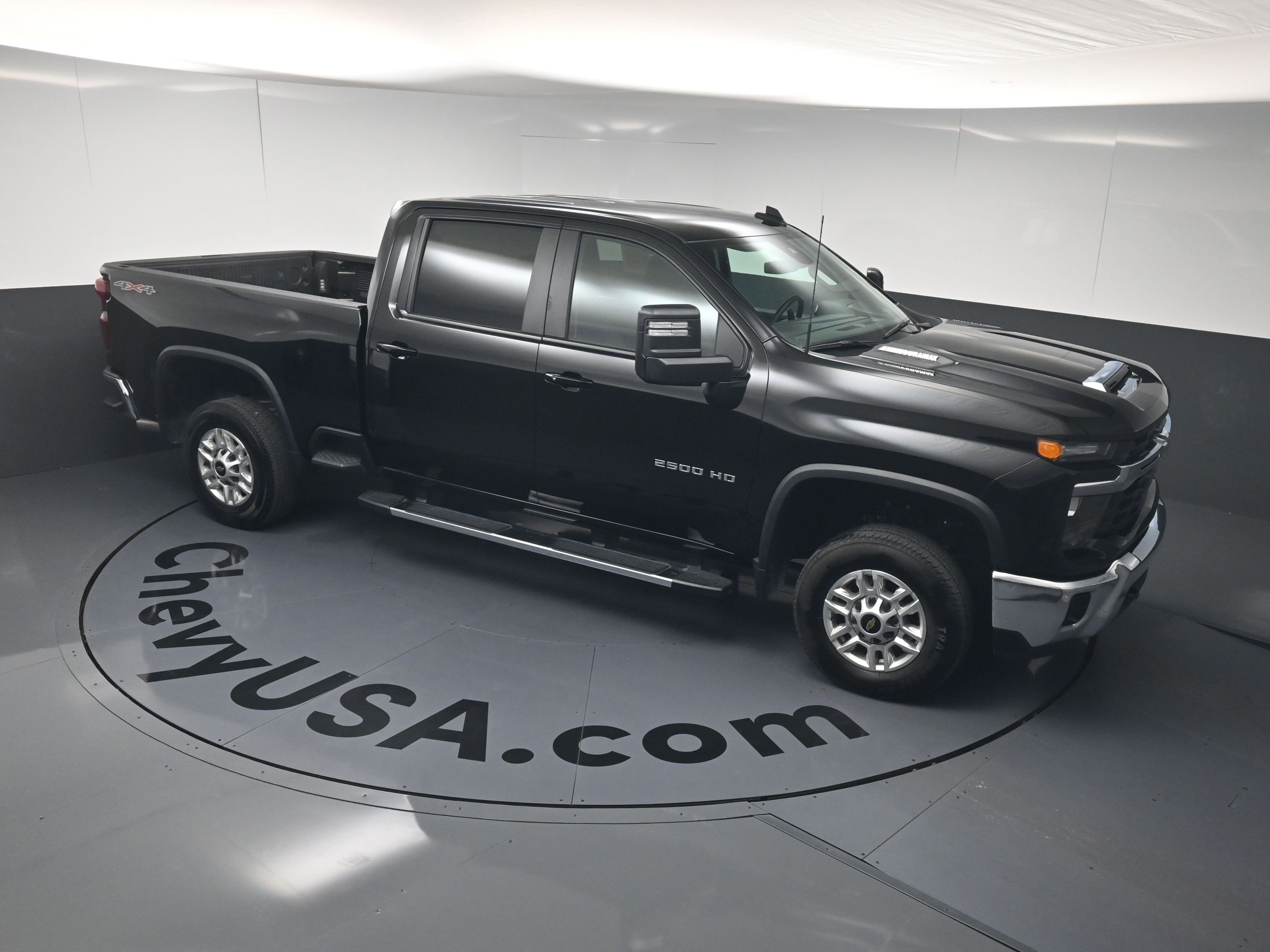 Used 2025 Chevrolet Silverado 2500 LT w/ Convenience Package AWD/4WD image 33