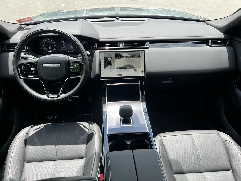 New 2026 Land Rover Range Rover Velar Belgravia AWD/4WD image 24