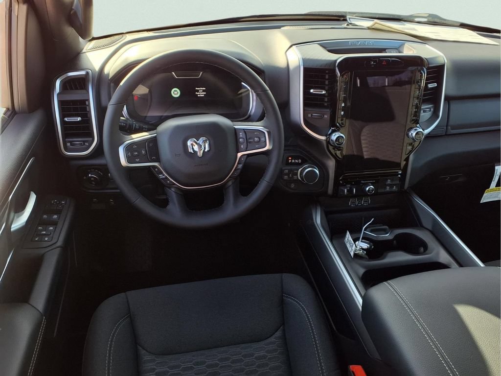New 2026 RAM 1500 Big Horn AWD/4WD image 7