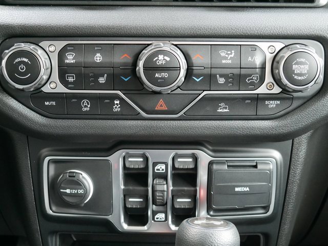 Used 2024 Jeep Wrangler Sport S image 21