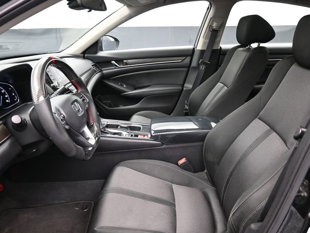 Used 2020 Honda Accord EX image 11