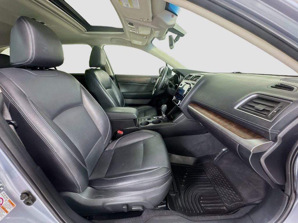 Used 2018 Subaru Outback 2.5i Limited AWD/4WD image 29