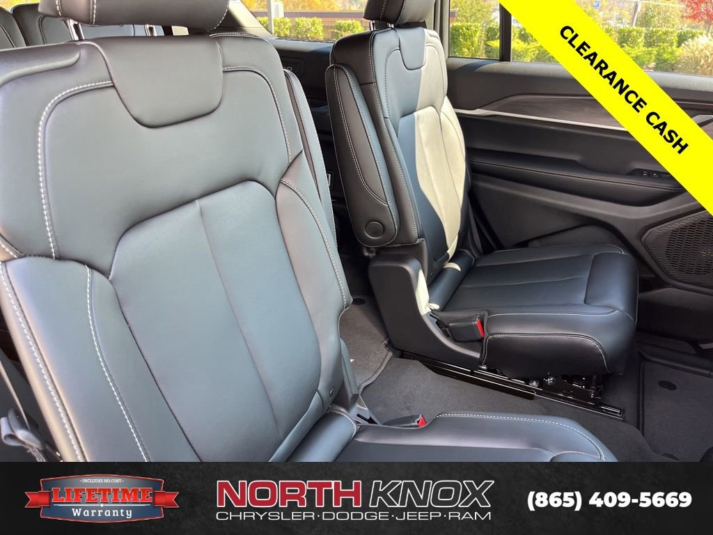 New 2025 Jeep Grand Cherokee L Limited image 25