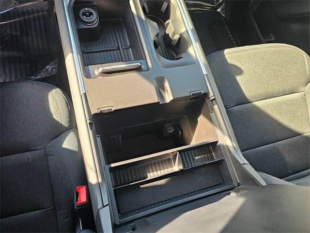 New 2025 Ford Expedition Active image 25