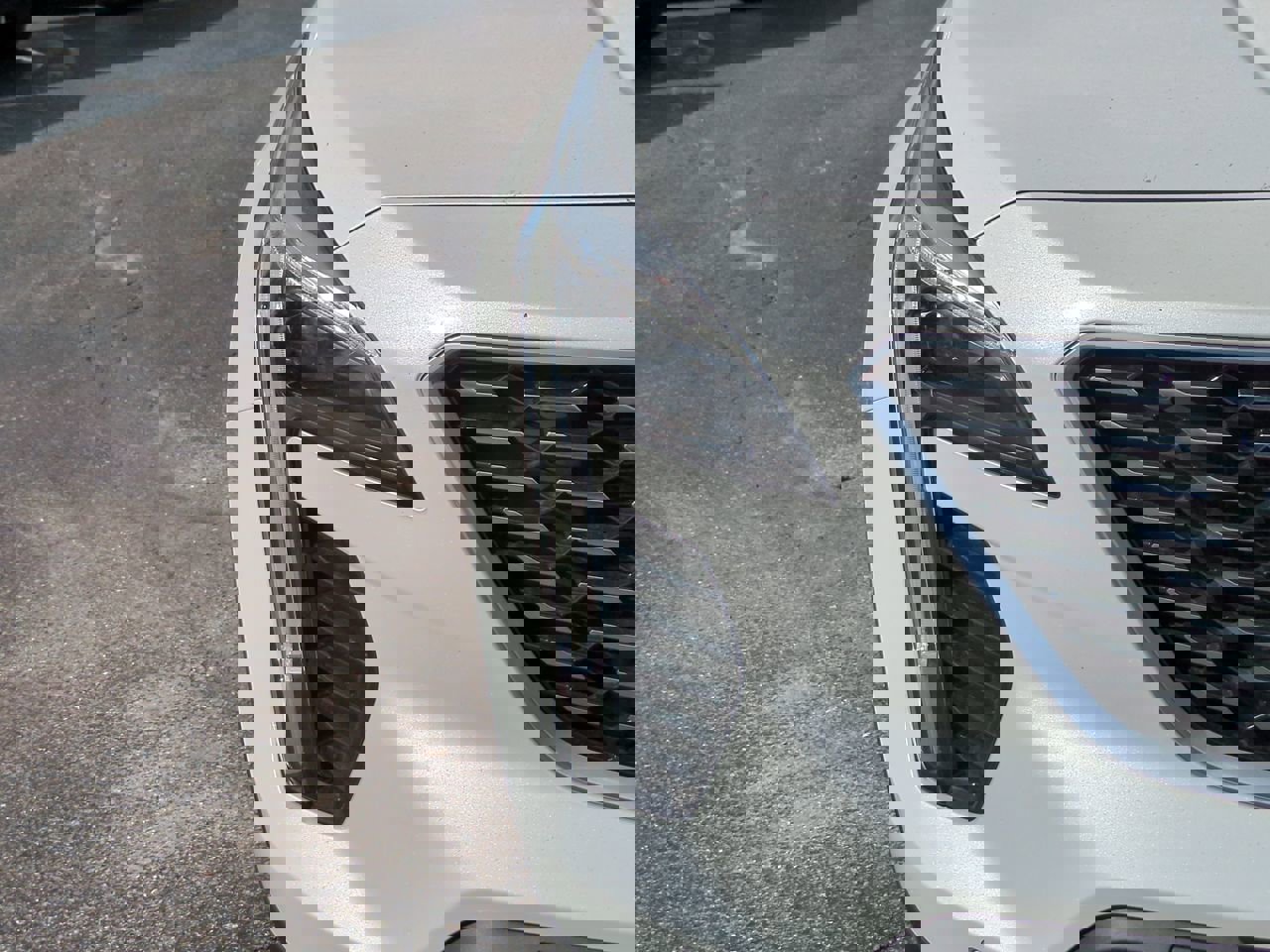 Used 2022 Cadillac XT4 Premium Luxury w/ Technology Package image 8