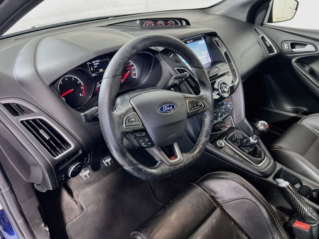 Used 2017 Ford Focus ST w/ Equipment Group 402A FWD image 6