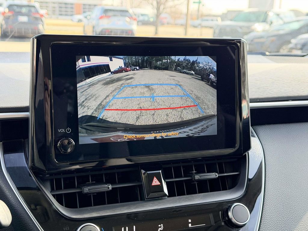 Certified 2024 Toyota Corolla LE image 4