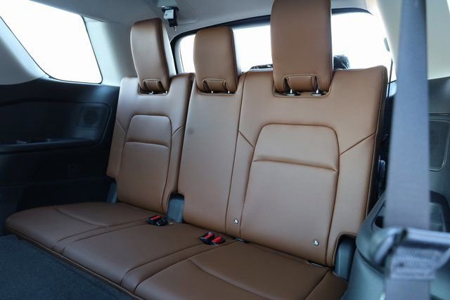 New 2026 Nissan Pathfinder Platinum w/ Cargo Package AWD/4WD image 29