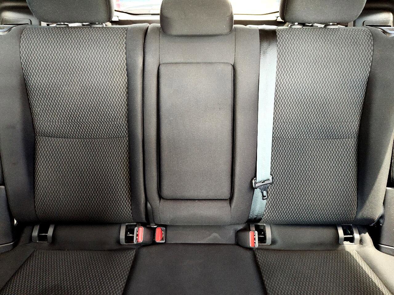 Used 2022 Nissan Rogue Sport S image 25