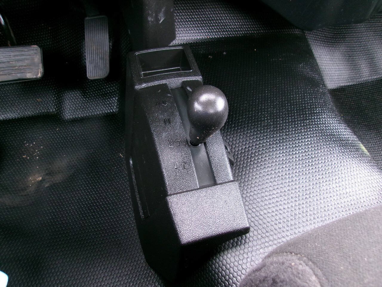 Used 2014 Chevrolet Silverado 2500 W/T AWD/4WD image 14