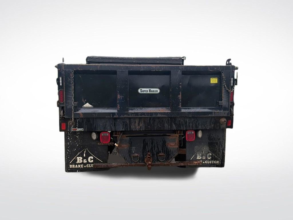 Used 2019 Ford F550 4x4 Regular Cab Super Duty w/ XL Value Package image 5