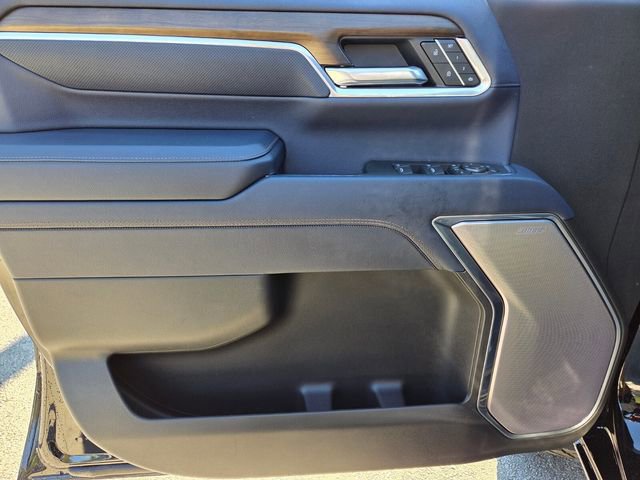 Used 2025 Chevrolet Silverado 2500 High Country w/ High Country Premium Package image 29