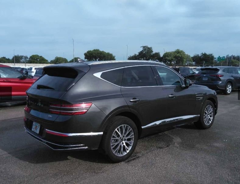 Used 2026 Genesis GV80 2.5T AWD/4WD image 3