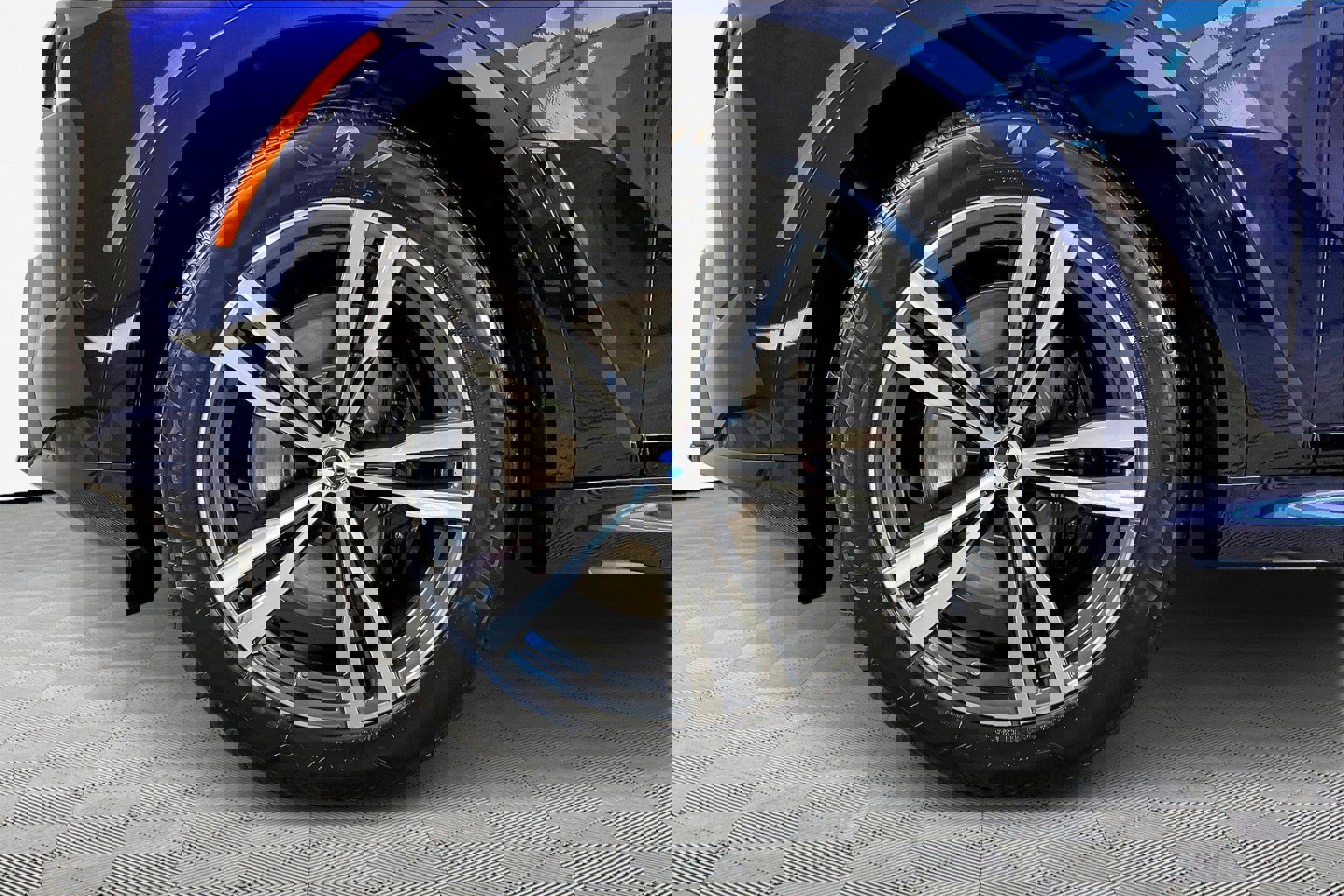 New 2026 BMW X7 M60i image 16