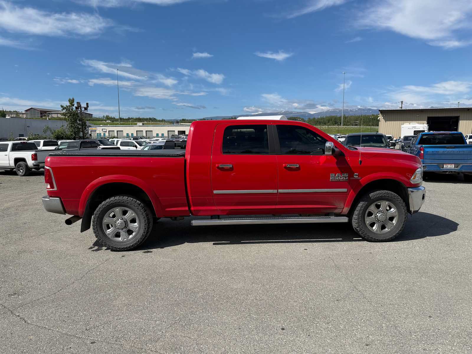 Used 2015 RAM 2500 Laramie w/ Convenience Group AWD/4WD image 5