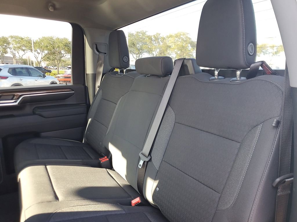 Used 2025 Chevrolet Silverado 2500 LT w/ Safety Package image 12