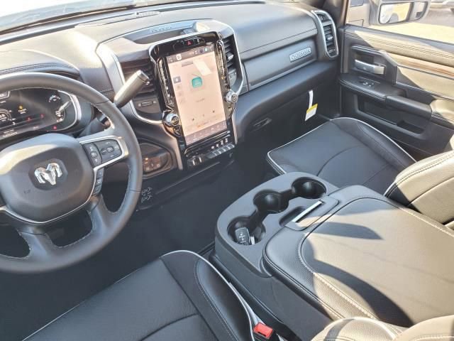 Used 2025 RAM 3500 Laramie image 30