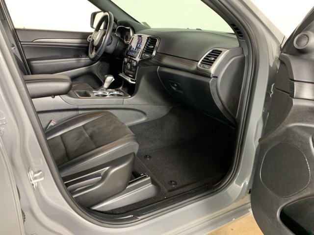 Used 2021 Jeep Grand Cherokee Laredo X image 36