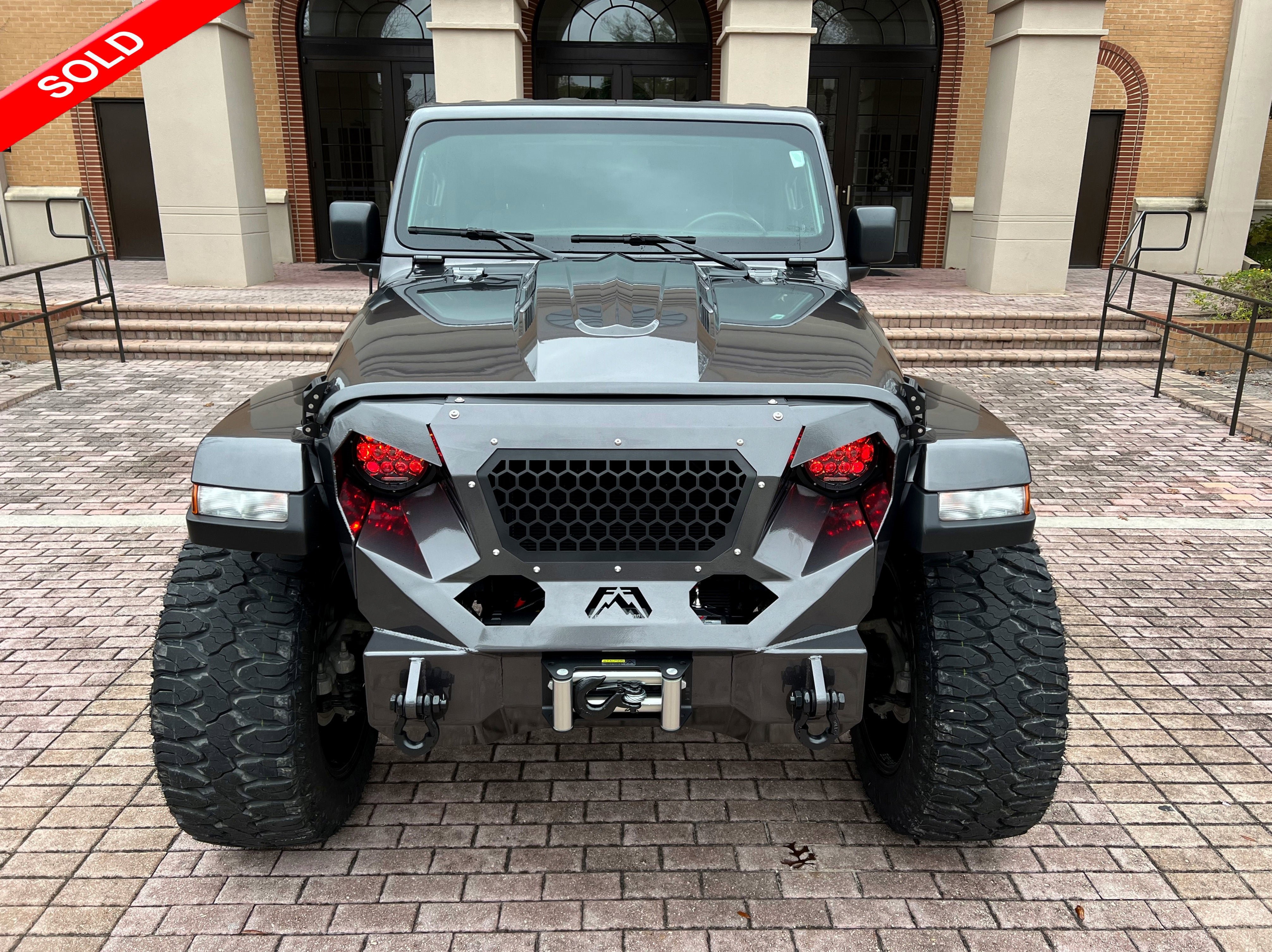 Used 2022 Jeep Gladiator Sport AWD/4WD image 1