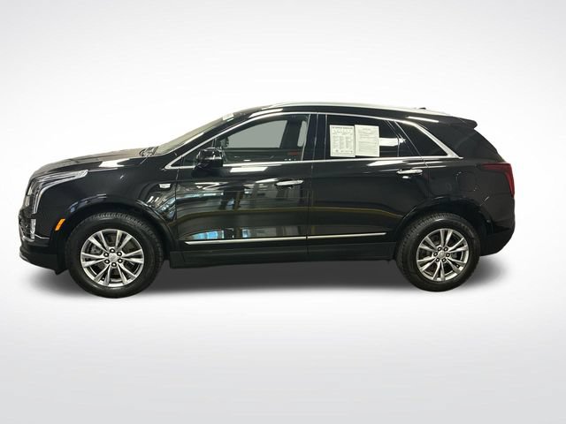 Certified 2022 Cadillac XT5 Premium Luxury FWD image 2