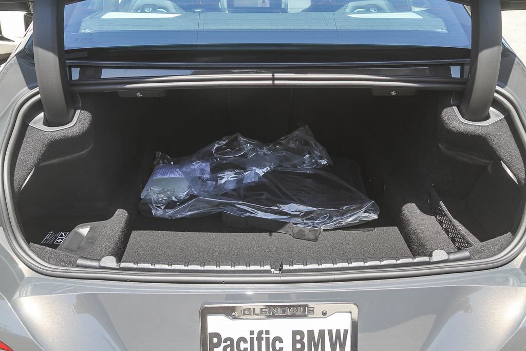 Used 2026 BMW 840i xDrive AWD/4WD image 23