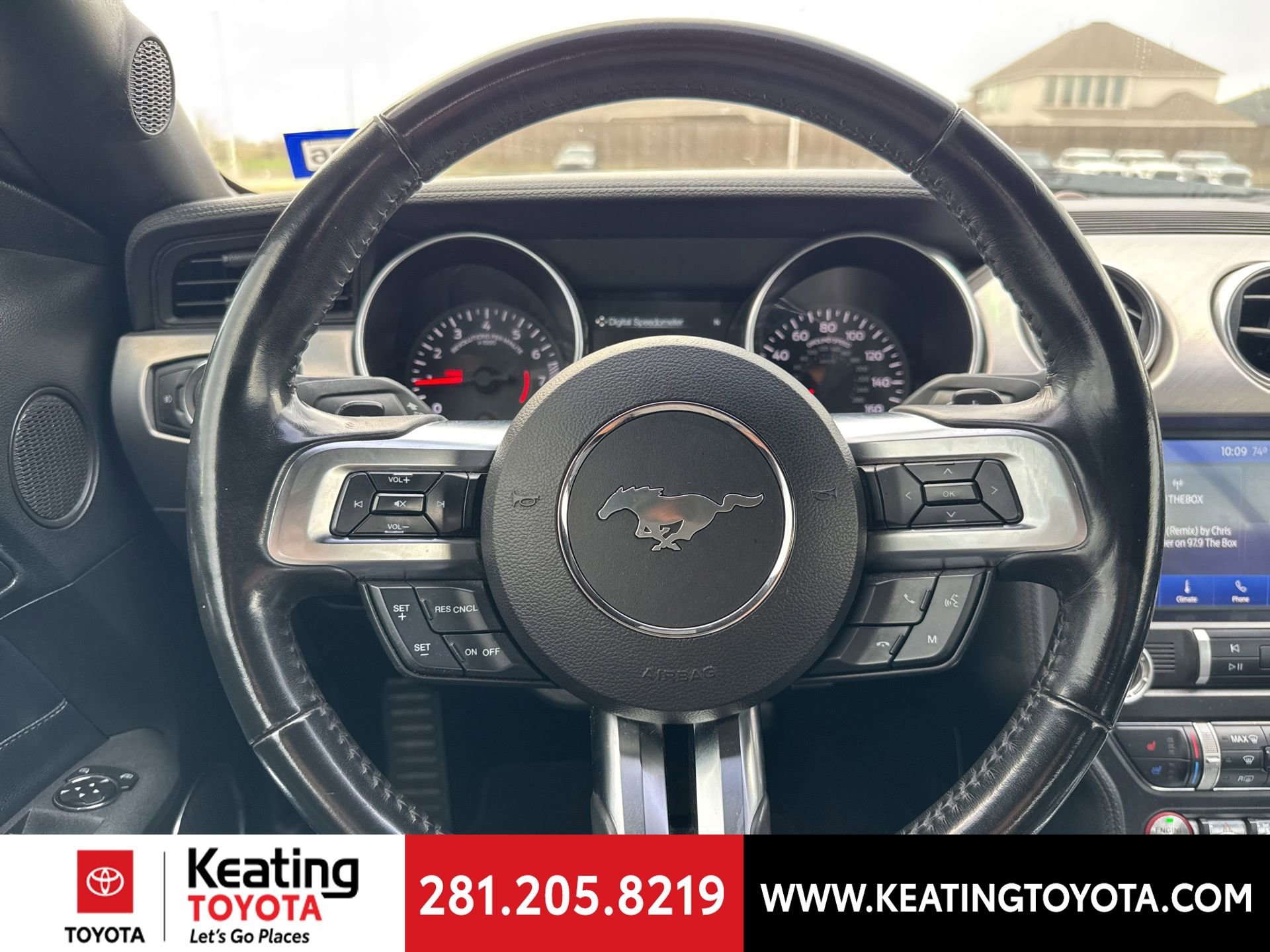 Used 2020 Ford Mustang Premium image 16
