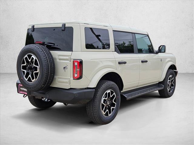 New 2026 Ford Bronco Outer Banks AWD/4WD image 2