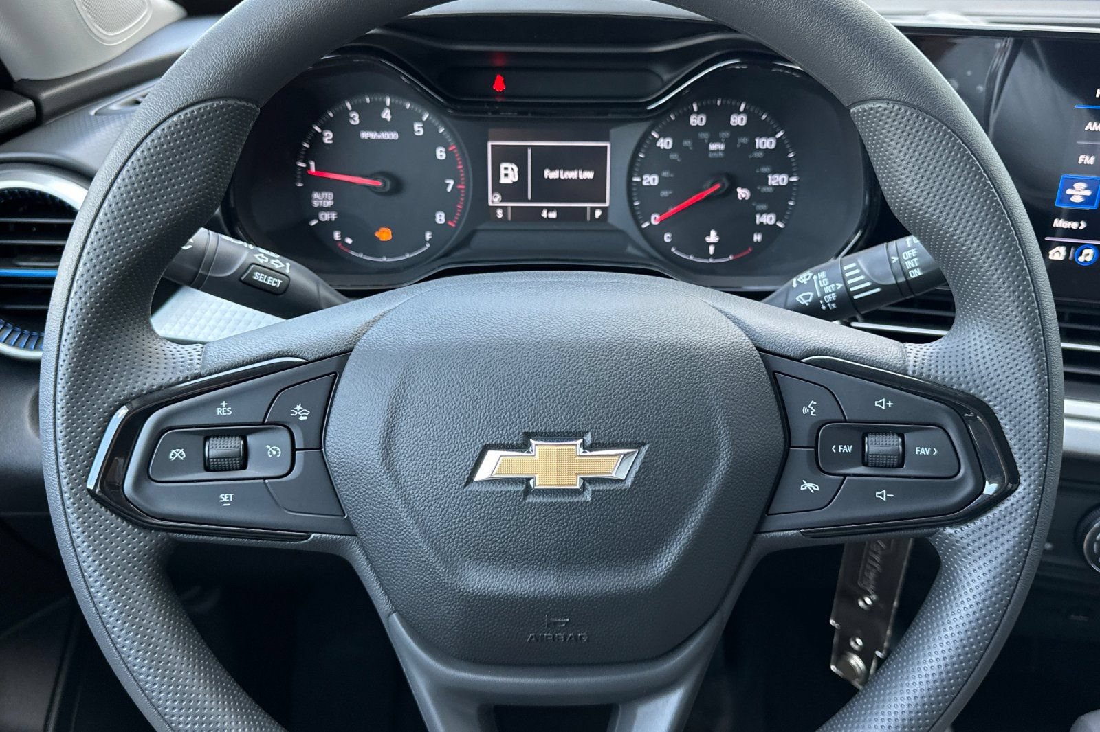 New 2026 Chevrolet Trax LS w/ LS Convenience Package FWD image 22