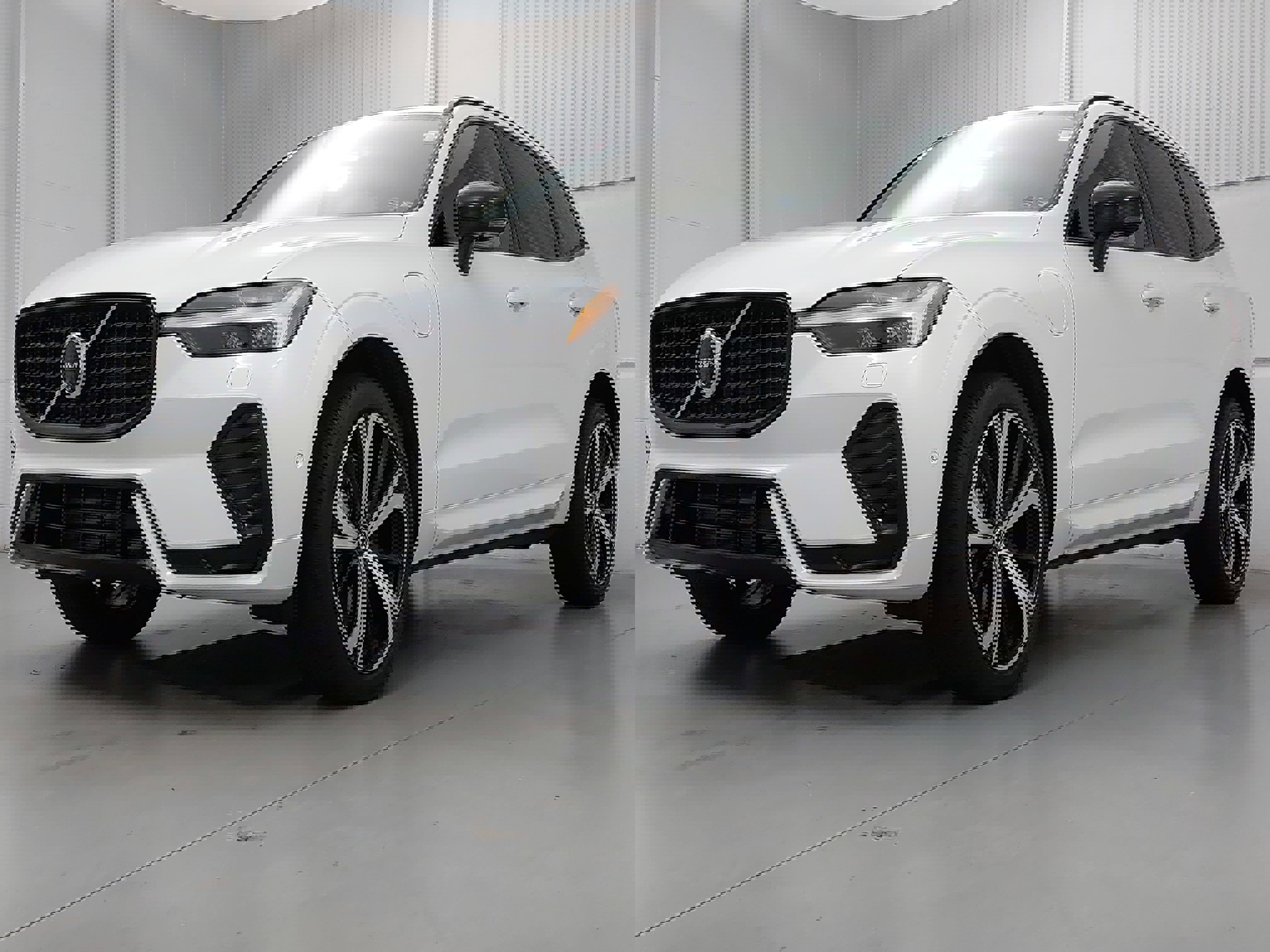 Used 2025 Volvo XC60 T8 Ultra w/ Protection Package Premier image 1