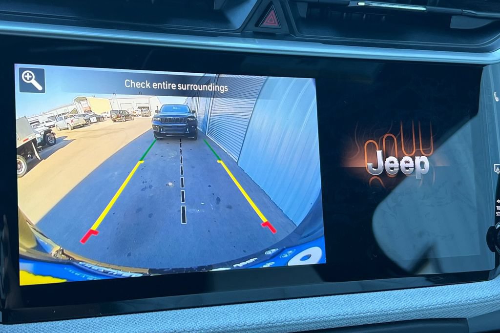 New 2026 Jeep Cherokee Laredo AWD/4WD image 19