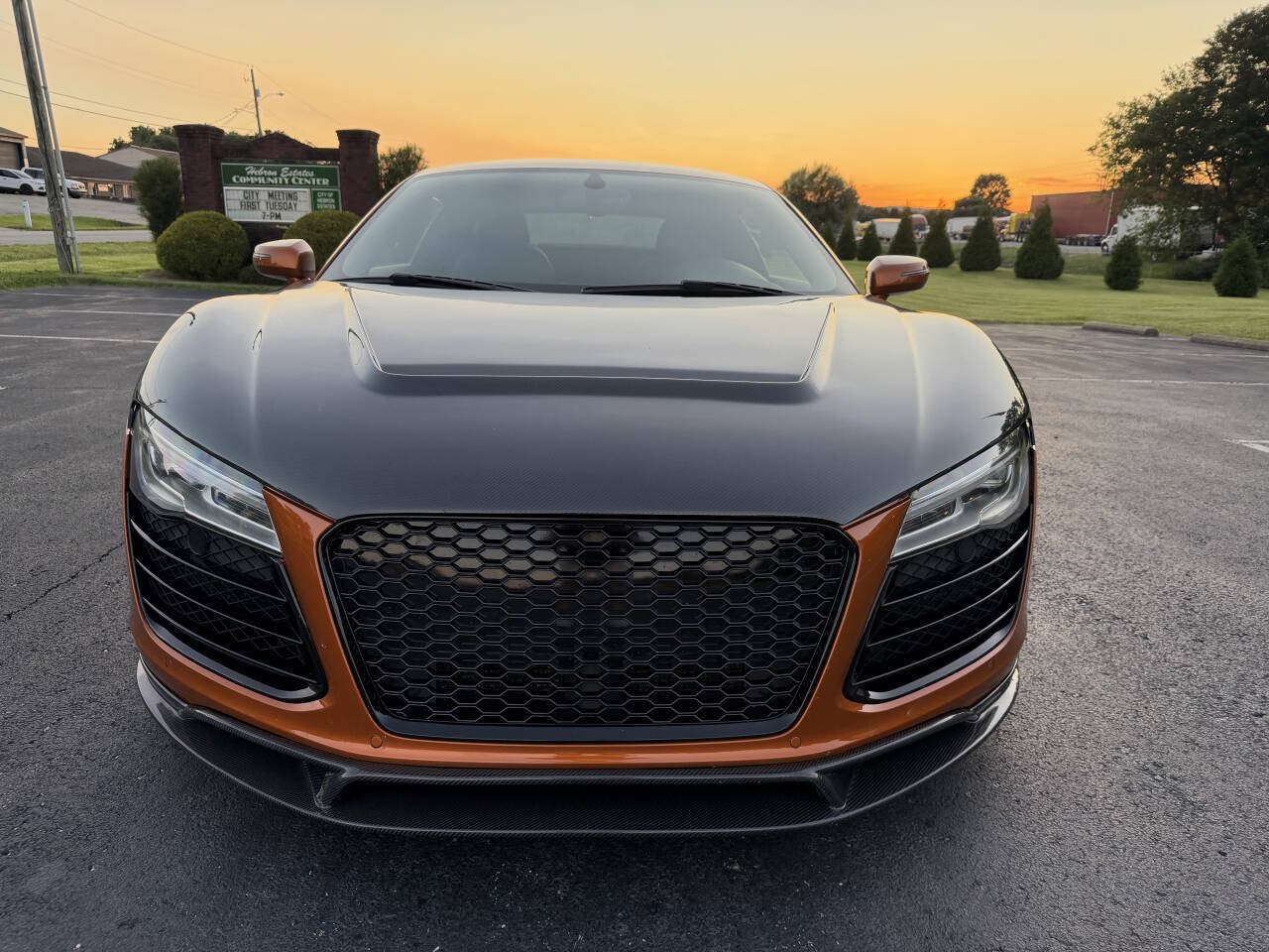 Used 2014 Audi R8 V8 w/ Ceramic Brake Package AWD/4WD image 12
