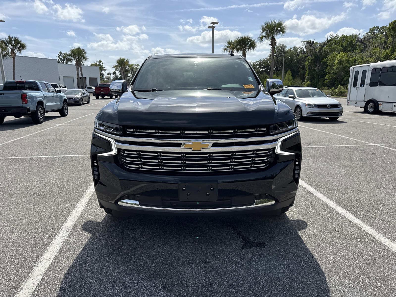 Used 2023 Chevrolet Tahoe Premier AWD/4WD image 8