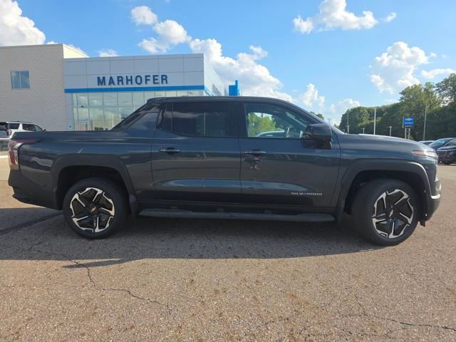 New 2026 Chevrolet Silverado EV LT w/ Premium Package image 23
