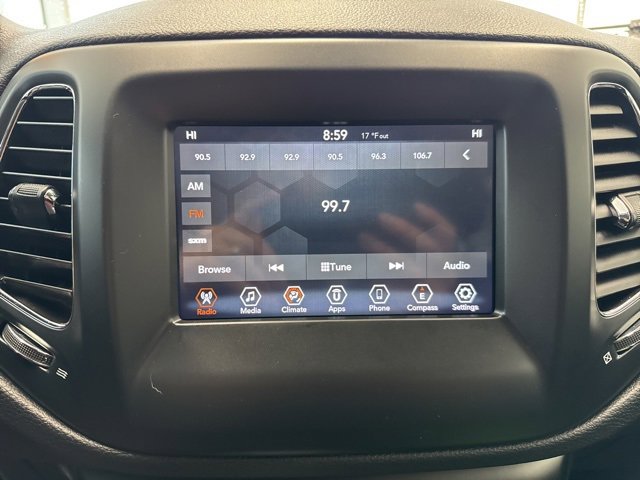 Used 2020 Jeep Compass Latitude image 15