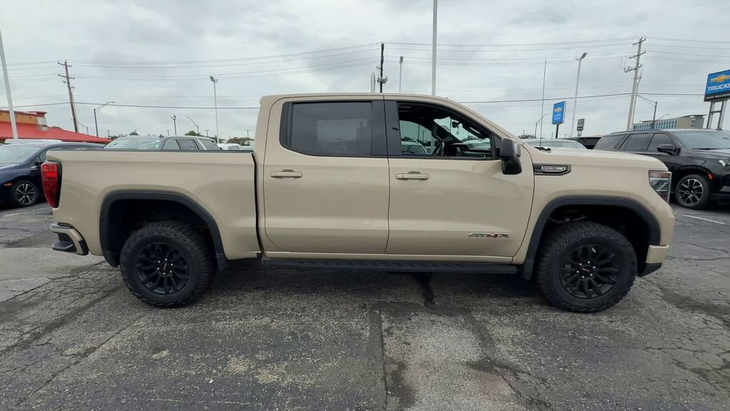 Used 2023 GMC Sierra 1500 AT4X AWD/4WD image 9