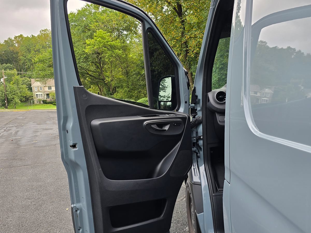 Used 2026 Mercedes-Benz Sprinter 2500 image 19