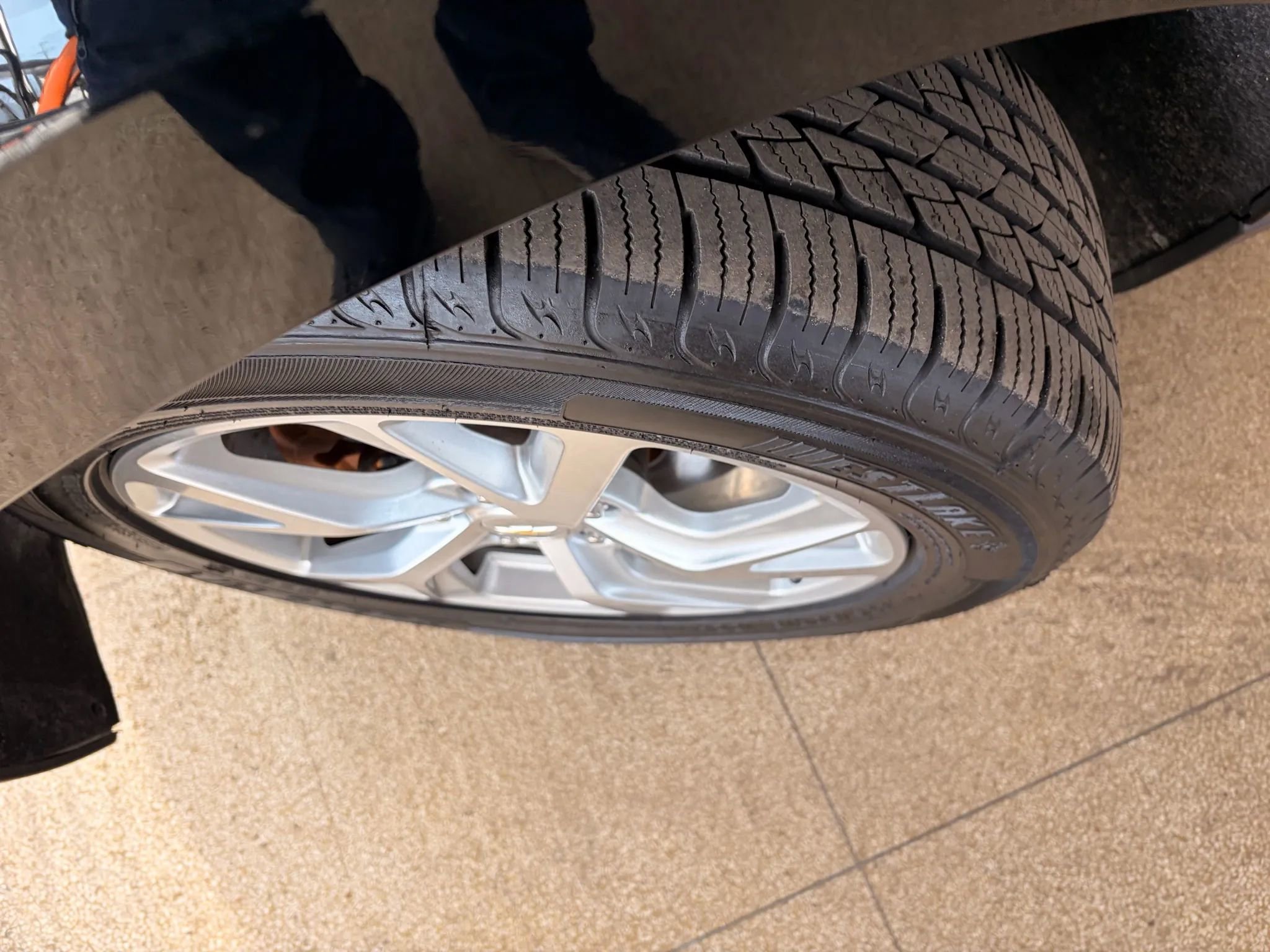 Used 2020 Chevrolet Equinox Premier image 99