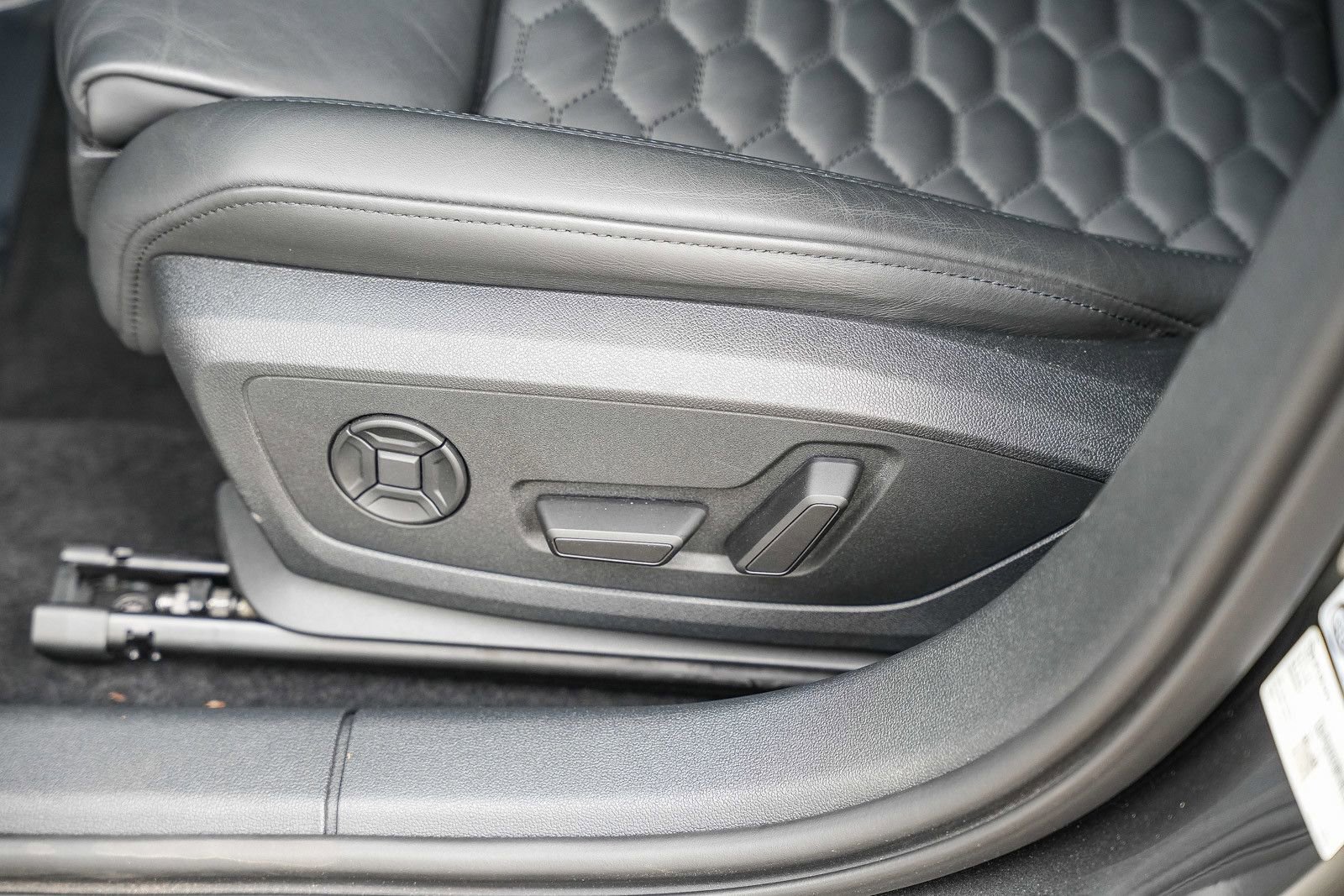 Used 2024 Audi RS 3 image 20