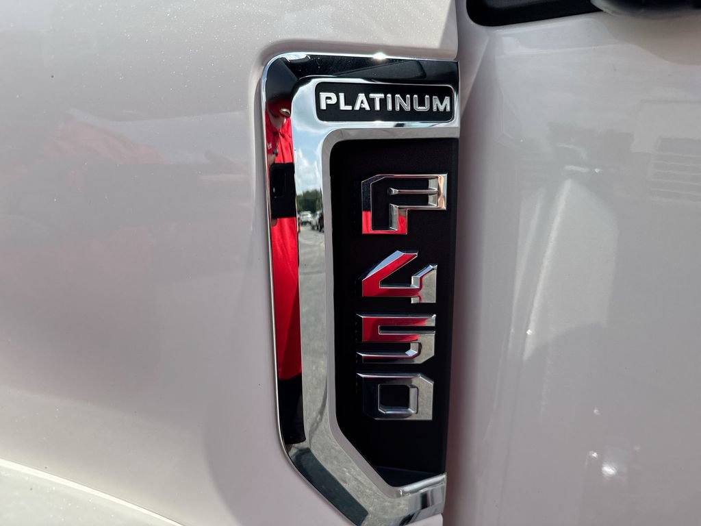 Used 2021 Ford F450 Platinum w/ FX4 Off-Road Package AWD/4WD image 27