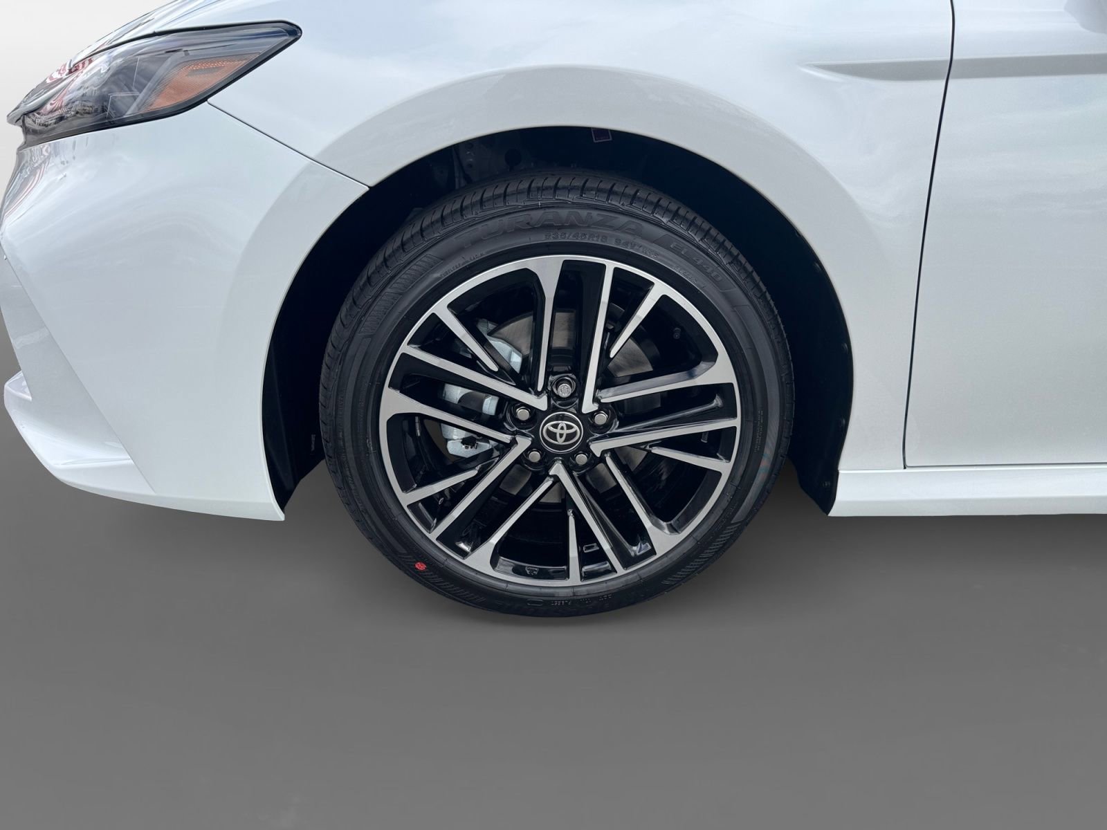 New 2026 Toyota Camry XLE AWD/4WD image 14