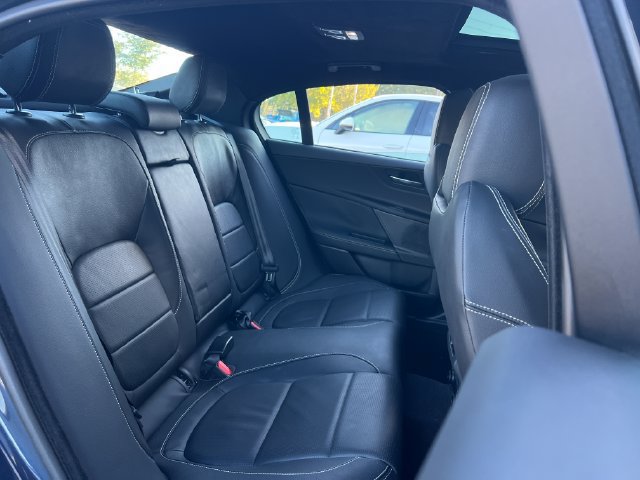 Used 2019 Jaguar XE S RWD image 25