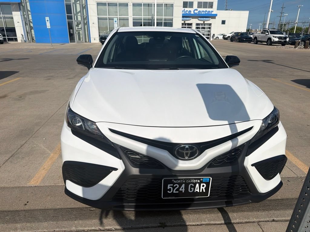 Used 2023 Toyota Camry SE w/ Convenience Package AWD/4WD image 2