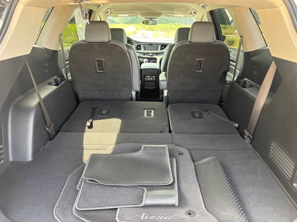 Used 2021 Buick Enclave Essence FWD image 43