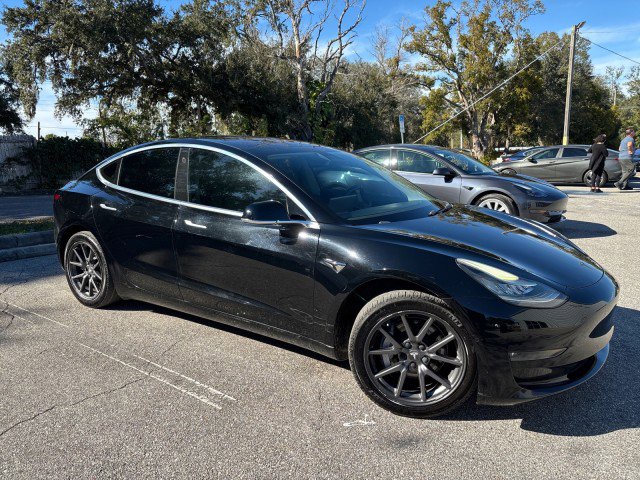 Used 2018 Tesla Model 3 Long Range image 6
