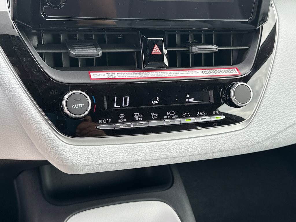 New 2026 Toyota Corolla SE FWD image 25